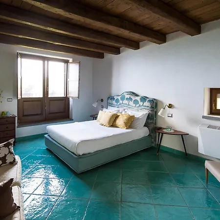 Ispani Inn Resort Ispani