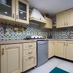 Ispani Inn Resort Nocleg ze śniadaniem 3*