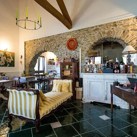 Ispani Inn Resort