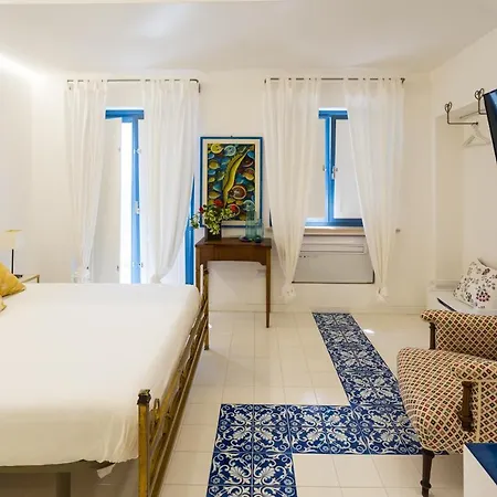 Bed and breakfast Ispani Inn Resort Ispani