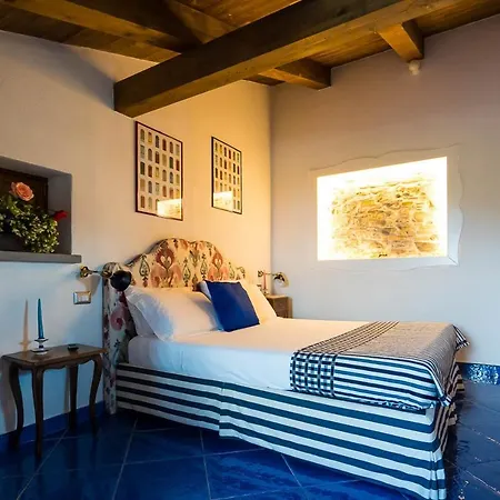 Ispani Inn Resort Bed and breakfast Ispani