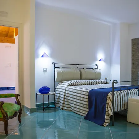 Oda ve Kahvaltı Ispani Inn Resort