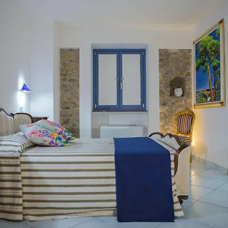 Ispani Inn Resort 3*