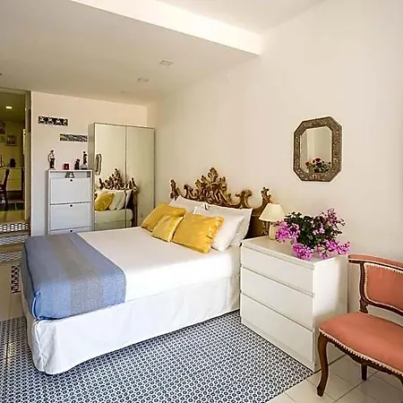 Ispani Inn Resort 3*