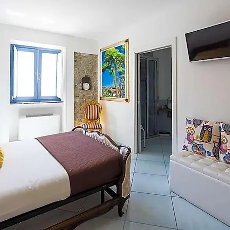 Bed & Breakfast Ispani Inn Resort 3*