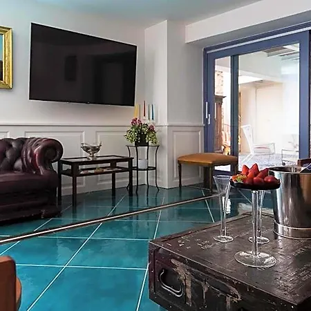 Ispani Inn Resort Bed & Breakfast