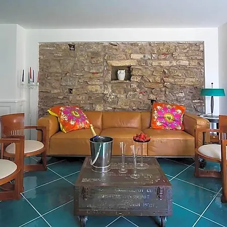 Ispani Inn Resort Bed & Breakfast Ispani